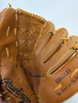 Rawlings RGB135 Rickey Henderson Youth Baseball Glove/mitt Rht. Fixed Price $14.99.