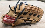 Rawlings SC350 Revo 3SC130BD Inch/deep 126 Rht Glove. Fixed Price $45.00.