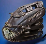 Franklin Field Master Baseball Mitt Glove Right Hand Thrower 4501 - 13" Black. Fixed Price $15.95.