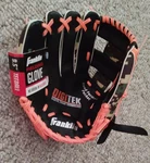 Franklin Teeball Glove 9.5" Right Hand Throw- Camo -digitek Formed Pocket. Fixed Price $13.50.