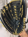 Louisville Slugger GENBD-1400 Baseball Glove Lht 14" Genesis 1884 Series Great !. Fixed Price $39.99.