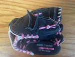 Worth Storm Fast Pitch Softball Glove STM1100 Right Hand Rht Black Pink. Fixed Price $12.00.