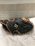 Wilson A2402-1791 Pudge Ivan Rodriguez 32 Baseball Catchers Mitt Right Throw. Fixed Price $165.00.