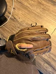Mizuno Prospect Power Close Youth Baseball Glove Brown Leather Right Hand Throw. Fixed Price $28.00.