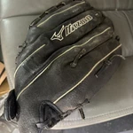 Mizuno Jenny Finch GPP-1257D4 Lht 12.5" Black Softball Glove Fast Pitch. Fixed Price $34.99.