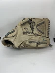 Mizuno 12.5 Inch Glove GCE1250F2D Classic Elite Fastpitch Model Right Hand Throw. Fixed Price $74.99.