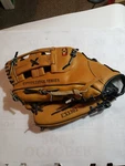 Easton EX1302 13" Competitor Series Vrs Baseball Softball Glove. Fixed Price $24.99.
