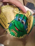 1990 Remco Tmnt Youth Baseball Glove Michelangelo Teenage Mutant Ninja Turtles. Fixed Price $12.00.