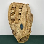 Spalding #42-5375 Carl Yastrzemski Fastback Advisory Staff" Baseball Glove. Fixed Price $21.99.