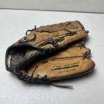 Easton EPS70 Baseball Mitt 12.5 Right Hand Throw Glove Pro Series Leather Rht. Fixed Price $25.00.
