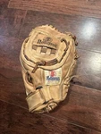 Nokona AMG-600-CW. Fixed Price $325.00.