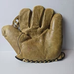 Vtg 1930-40S Peerless Sporting Goods Co. Banner F22 Model Baseball Glove Leather. Fixed Price $80.75.