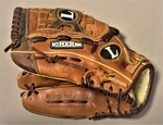 Louisville Slugger Tpx Omaha Pro OX1250 12.5 Baseball Softball Glove Mitt Left. Fixed Price $38.95.