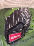 Regent Black Leather 10" Youth Baseball Glove XG/100 03225 Lightly Used. Fixed Price $7.99.