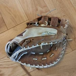 Easton NS3125 12.5" Natural Series Fastpitch First Base Mitt Softball Glove Rht. Fixed Price $45.00.