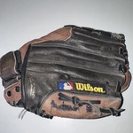 Wilson A0452 PG105 Inch Youth Baseball Glove Mitt Genuine Leather Rht 10.5. Fixed Price $19.99.