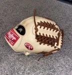 Rawlings Heart Of The Hide 11.75" Baseball Glove Rht (PROR205-4CT). Fixed Price $225.00.