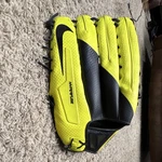 Nike Hyperfuse 12.5 Rh Thrower Glove Web Outfield Baseball/softball. Fixed Price $300.00.