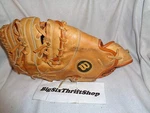 Wilson Pro Model Scoop 2842 Lh Thrower Baseball Glove Mitt. Fixed Price $25.00.