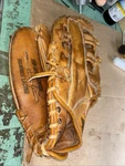 Winfield Diamond Pro - Glove FW5001 Cowhide Mitt Softball Size Vintage. Fixed Price $10.88.