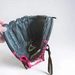 Mizuno Finch Youth 10INCH Softball Glove Pk/blk Gpp 1005F1 Right Hand. Fixed Price $17.49.