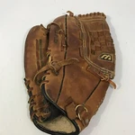 Mizuno Glove Mfr 1301 Brown Professional Model Lht Tartan Web Franchise. Fixed Price $26.00.