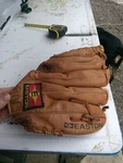 Easton EX410 Baseball Glove. Fixed Price $20.00.