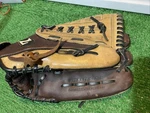 Louisville Slugger Dynasty Baseball Glove Professional Mitt Pattern TDY1300, 13". Fixed Price $31.49.