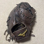 Mizuno Pro Hardball First Mitt Brown Right Handed With Bag. Fixed Price $260.61.