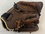 Mizuno Youth Baseball Glove Prospect Gpp 1150Y3 11.5" Rht Flex Power Close. Fixed Price $15.00.
