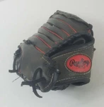Rawlings Youth Baseball Glove Players Series 9.5" Black Red PL945DSS Rht. Fixed Price $11.86.