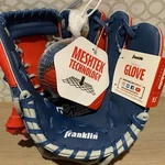 New Franklin Mesh Tek 9.5" Red & Blue Youth Tee Baseball Glove. Fixed Price $17.99.