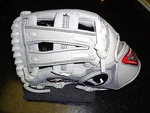 Louisville Tpx Pro Flare Silver Slugger FL1151SS Basebal Glove 11.5" Lh $249.99. Fixed Price $219.99.