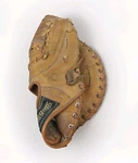 Vintage Rare Regent Tg 00144 Leather Baseball Glove Right Throw Handcrafted. Fixed Price $18.91.
