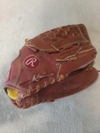 Rawlings "sg" 92 Premium, Basket Web, Edge-u-cated Heel, Great Condition. Fixed Price $24.99.