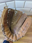 Vintage Rawlings Trap-eze Trapeze Fastback Baseball Glove Mitt Rh Throw. Fixed Price $27.77.