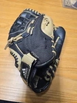 Adidas Rh Throw 12IN Baseball Glove Mod# TS1200SD Used Good Condition. Fixed Price $10.49.