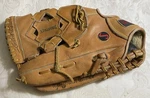 Vtg Spalding Softball Performance Series Glove Model 42-278 Top Grain Leather Rt. Fixed Price $18.99.