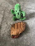 Shoeless Jane 1200 Pro Model Rht Fast Pitch Baseball Softball Glove. Fixed Price $79.99.