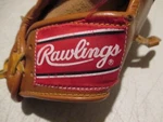 Rawlings RBG105T Darryl Strawberry Baseball Kids Glove Right Hand Throwing. Fixed Price $12.00.