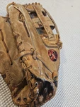Rare 1960S Rawlings Heart Of The Hide Deep Well Pocket Pro Made For. Fixed Price $250.00.