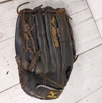 Well Used, Mizuno Baseball Glove Gfn 1403 Franchise Series Right Hand Black Mitt. Fixed Price $31.95.