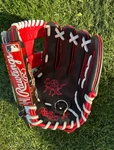 11.5-INCH Rht Rawlings Heart Of The Hide Colorsync 9.0 Infield Glove. Fixed Price $275.00.