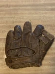 1940S Rare Splitfinger Baseball Glove Zephyr Train Button. Fixed Price $150.00.