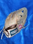 Vtg PM-77-1000 Baseball Glove K Professional Right Handed Thrower Rht. Fixed Price $22.00.