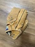 Vintage Regent Major League Model Leather Baseball Glove Brown Youth Mitt. Fixed Price $19.99.
