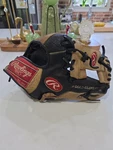 Rawlings Leather Gold Glove Co. 11 1/2" Baseball Infield Mitt. Fixed Price $29.95.
