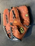 Wilson A1602 ELITE1 13" Glove. Fixed Price $12.00.