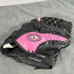 Easton TFP125 Fast Pitch Baseball Glove 1/2 Rht Leather Palm Black & Pink. Fixed Price $19.99.