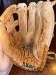 Vintage Wilson A9840 Boss Rht Leather Softball Glove Baseball S889-161. Fixed Price $20.00.